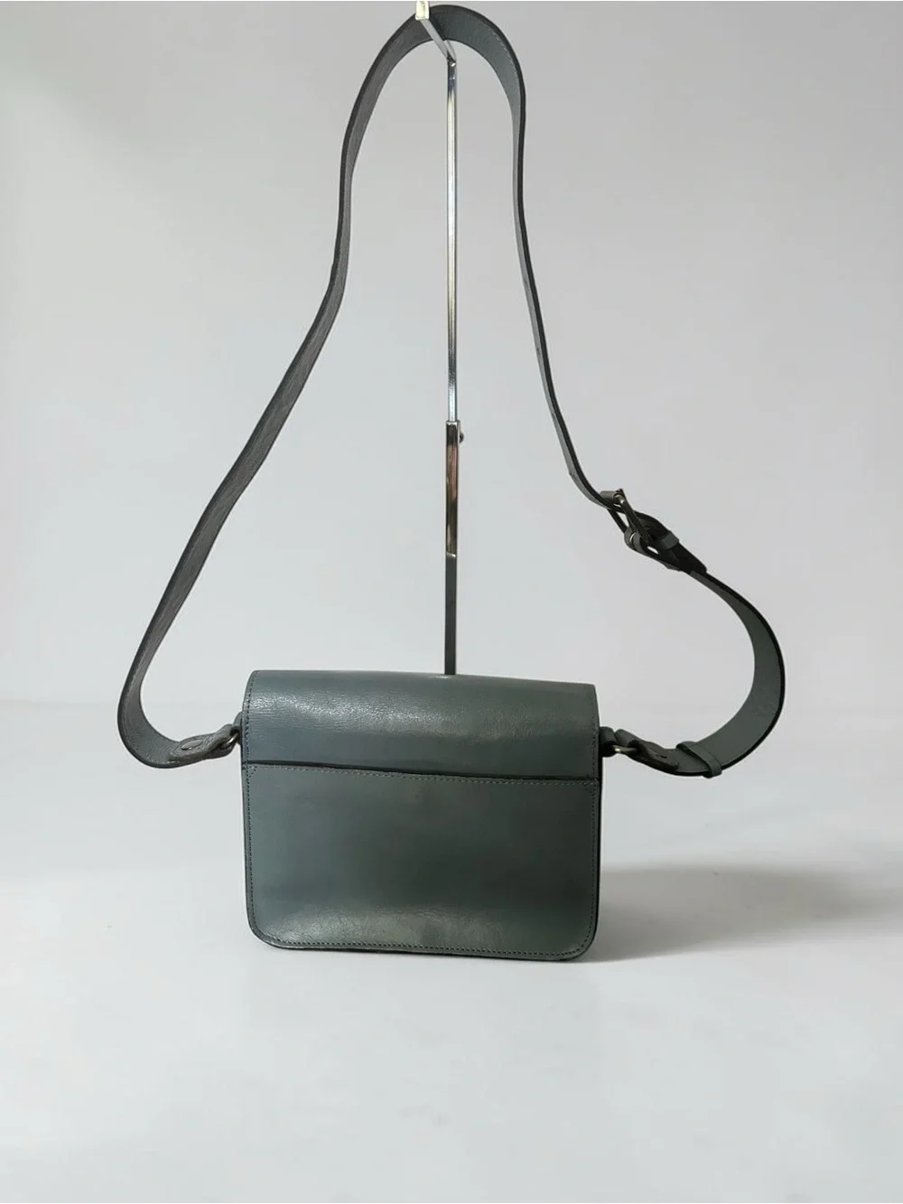 Patricia Nash Ilina Rose Tooled Leather Crossbody Bag Flap Blue Purse - Picture 11 of 14